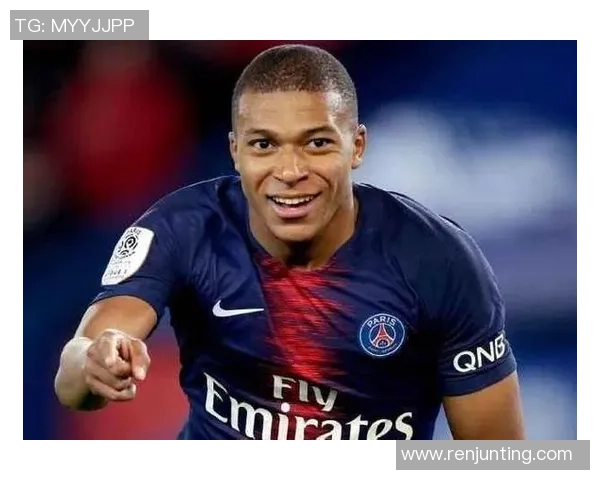 十大陨落足球球星盘点 从巅峰到低谷的辉煌与失落